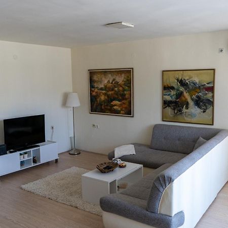 Apartment In City Center Of 스코페 외부 사진