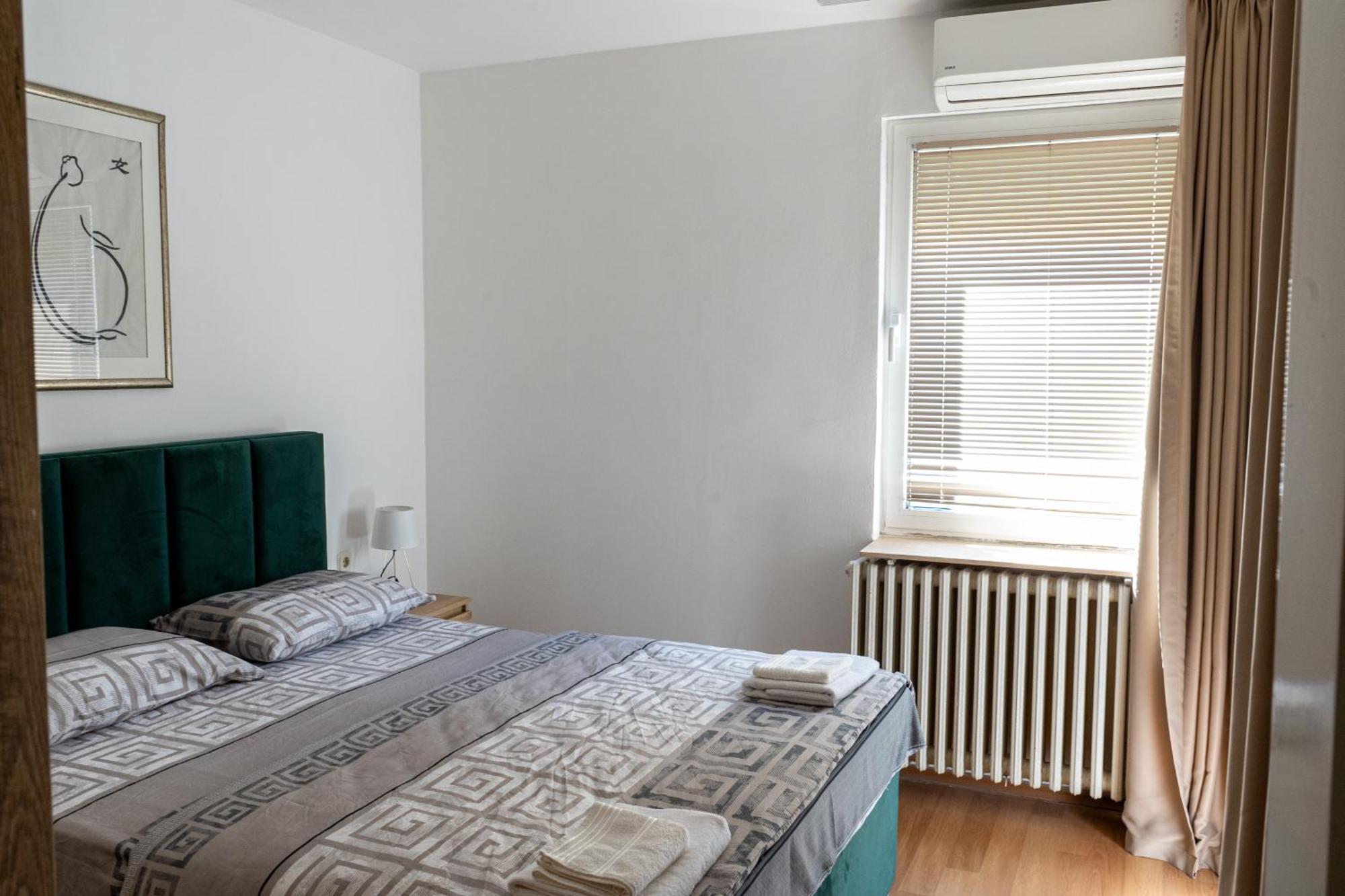 Apartment In City Center Of 스코페 외부 사진